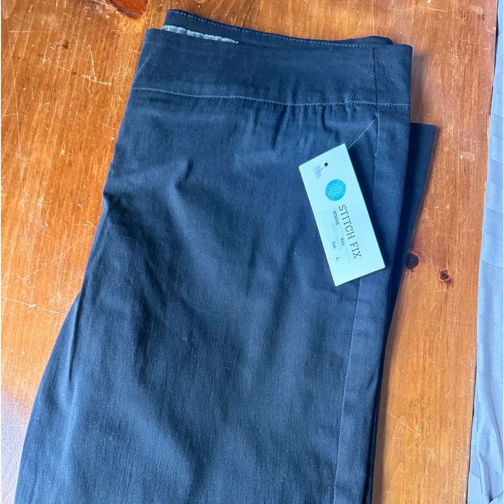 Women’s black dress pants size large